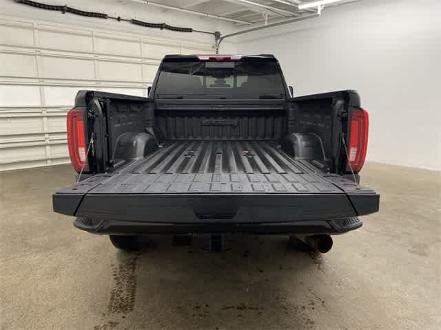 Thumbnail: 2022 GMC Sierra 3500 - 28
