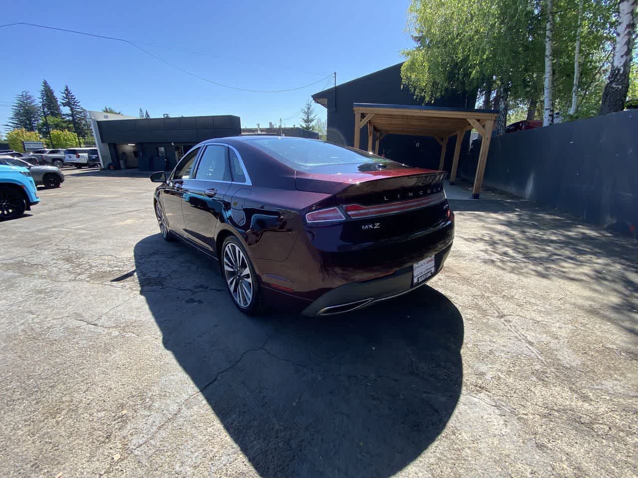 Thumbnail: 2018 Lincoln MKZ - 4