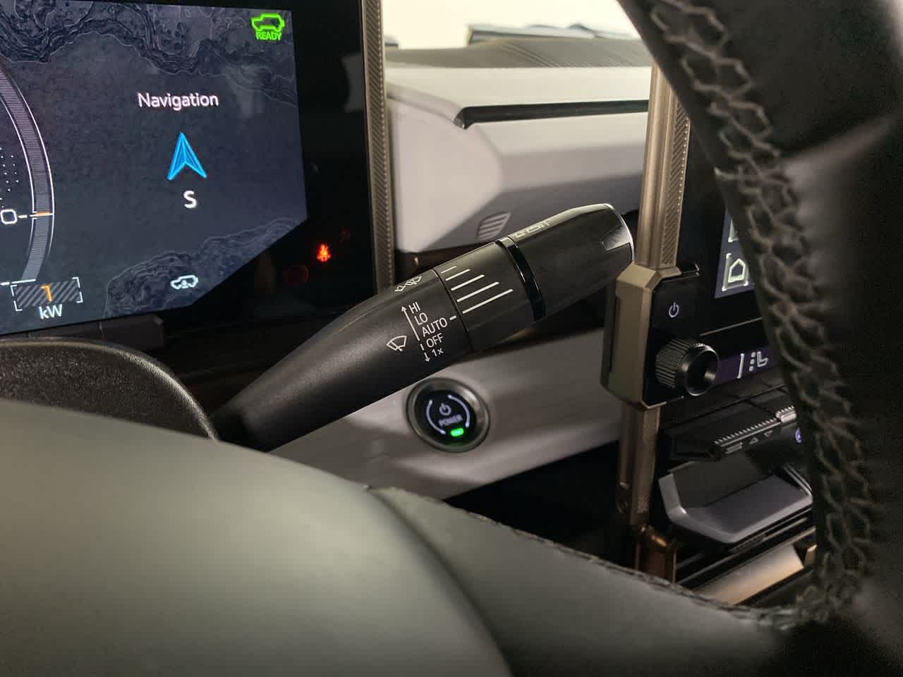 Thumbnail: 2025 GMC Hummer EV - 22