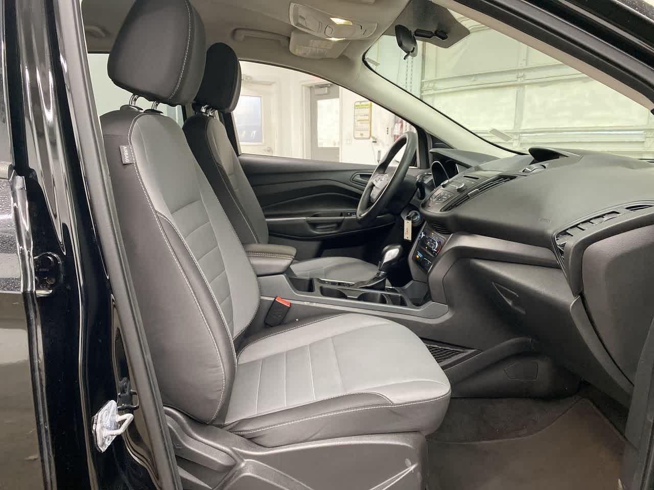 Thumbnail: 2017 Ford Escape - 19