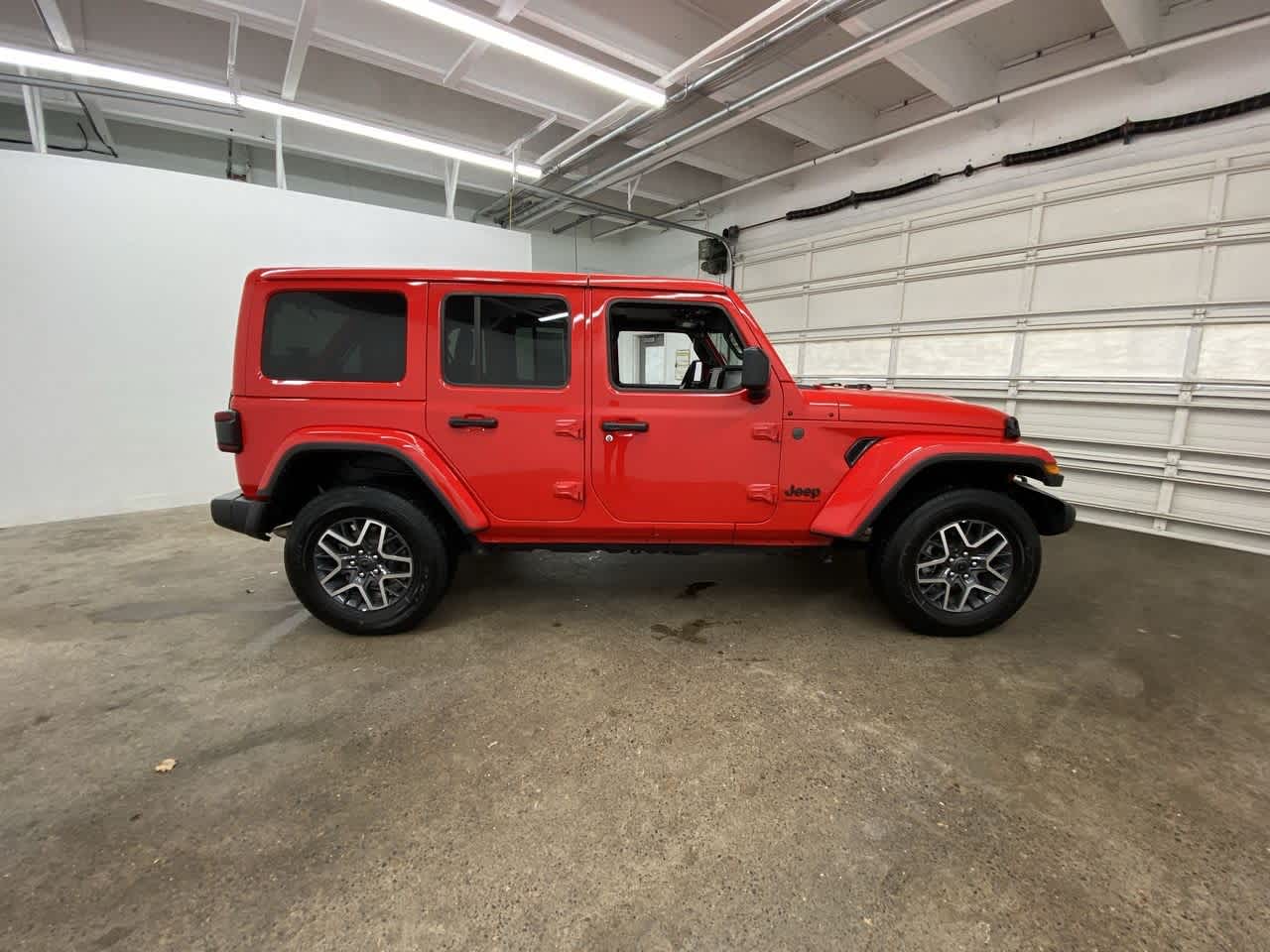 Thumbnail: 2025 Jeep Wrangler - 7