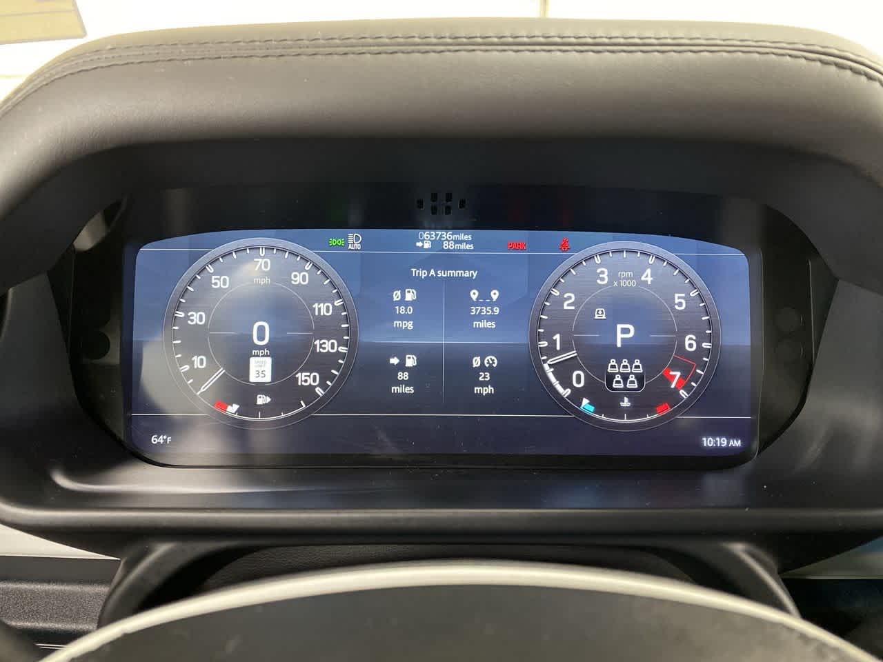 Thumbnail: 2020 Land Rover Defender - 28