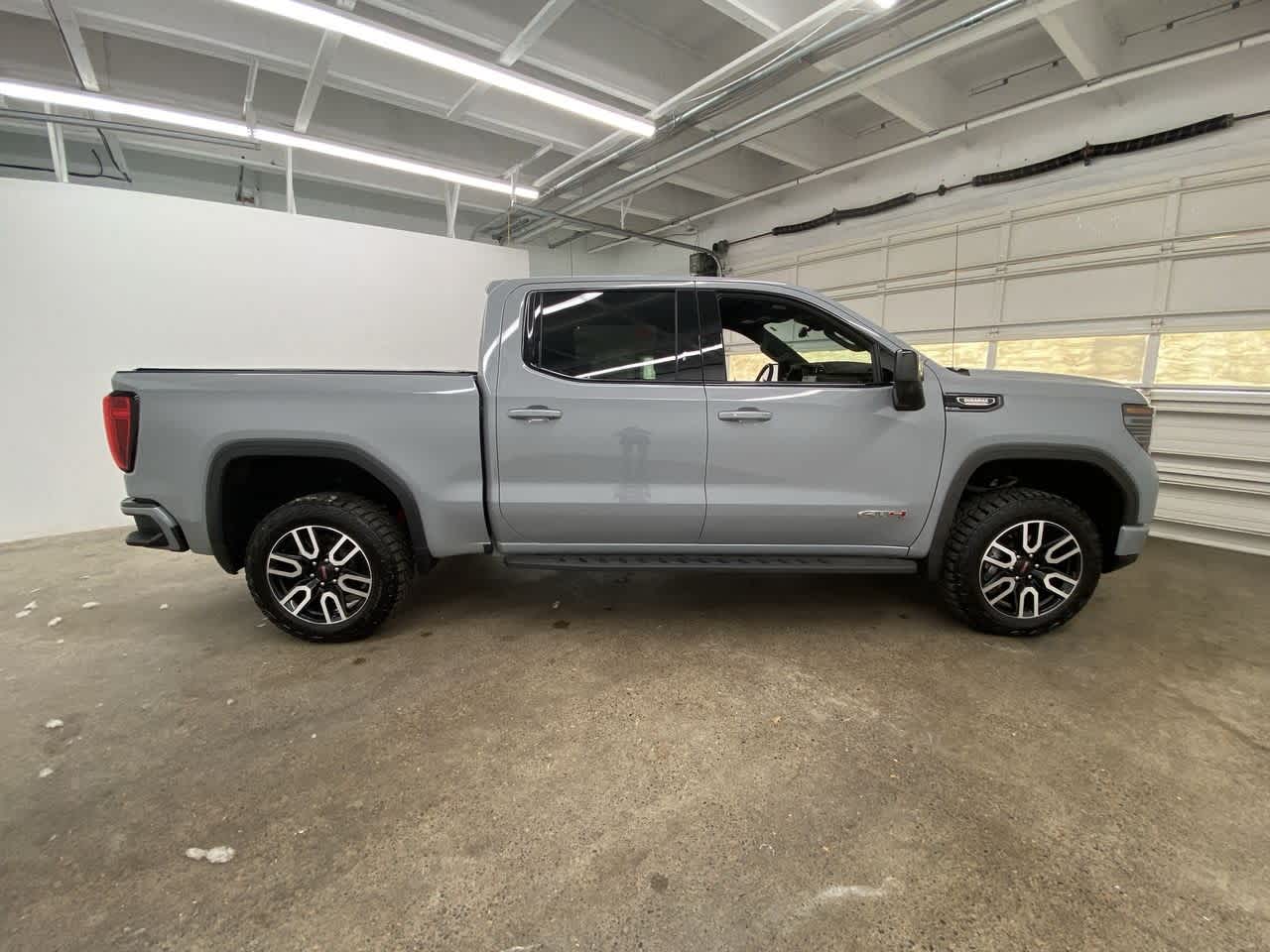 Thumbnail: 2024 GMC Sierra 1500 - 7
