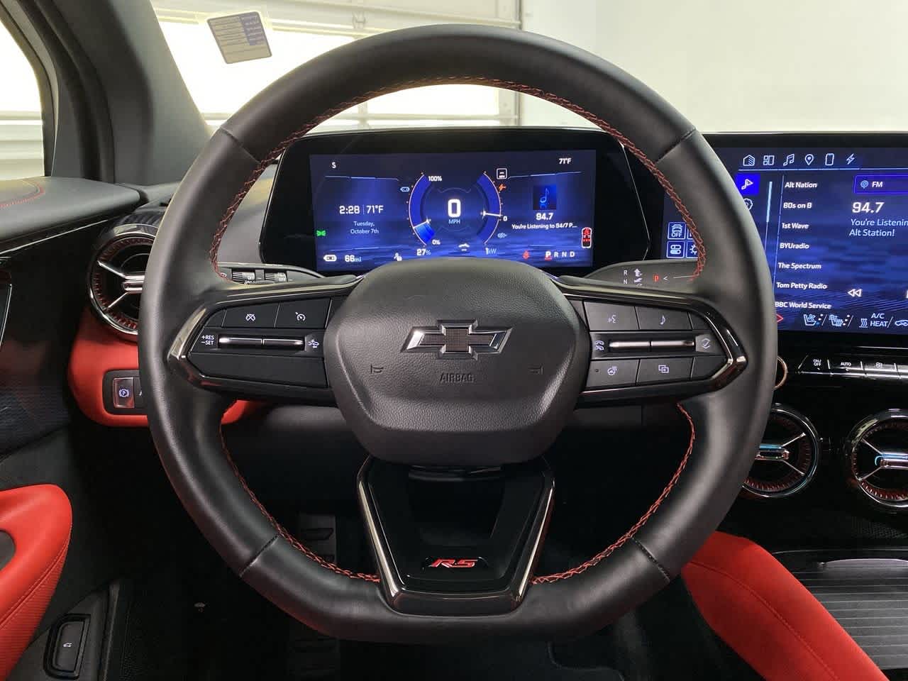 Thumbnail: 2024 Chevrolet Blazer EV - 21