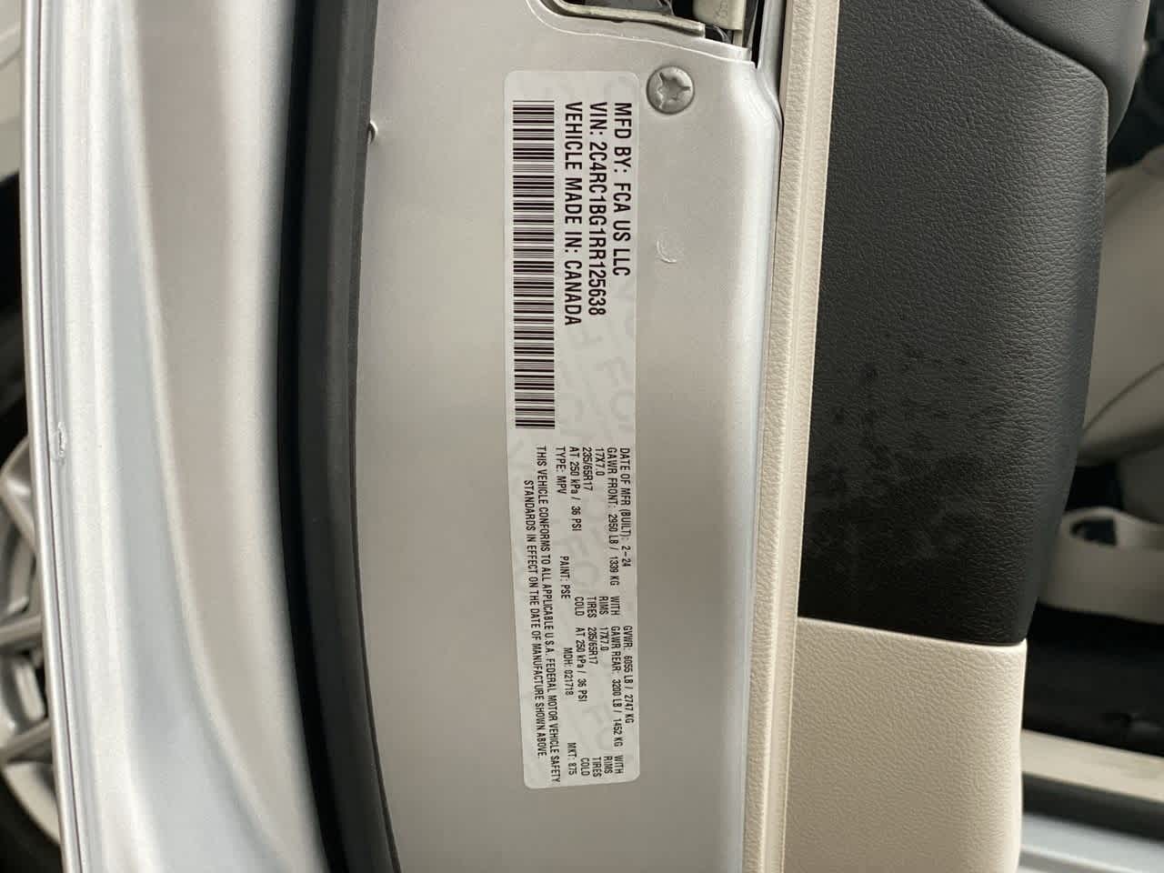 Thumbnail: 2024 Chrysler Pacifica - 33