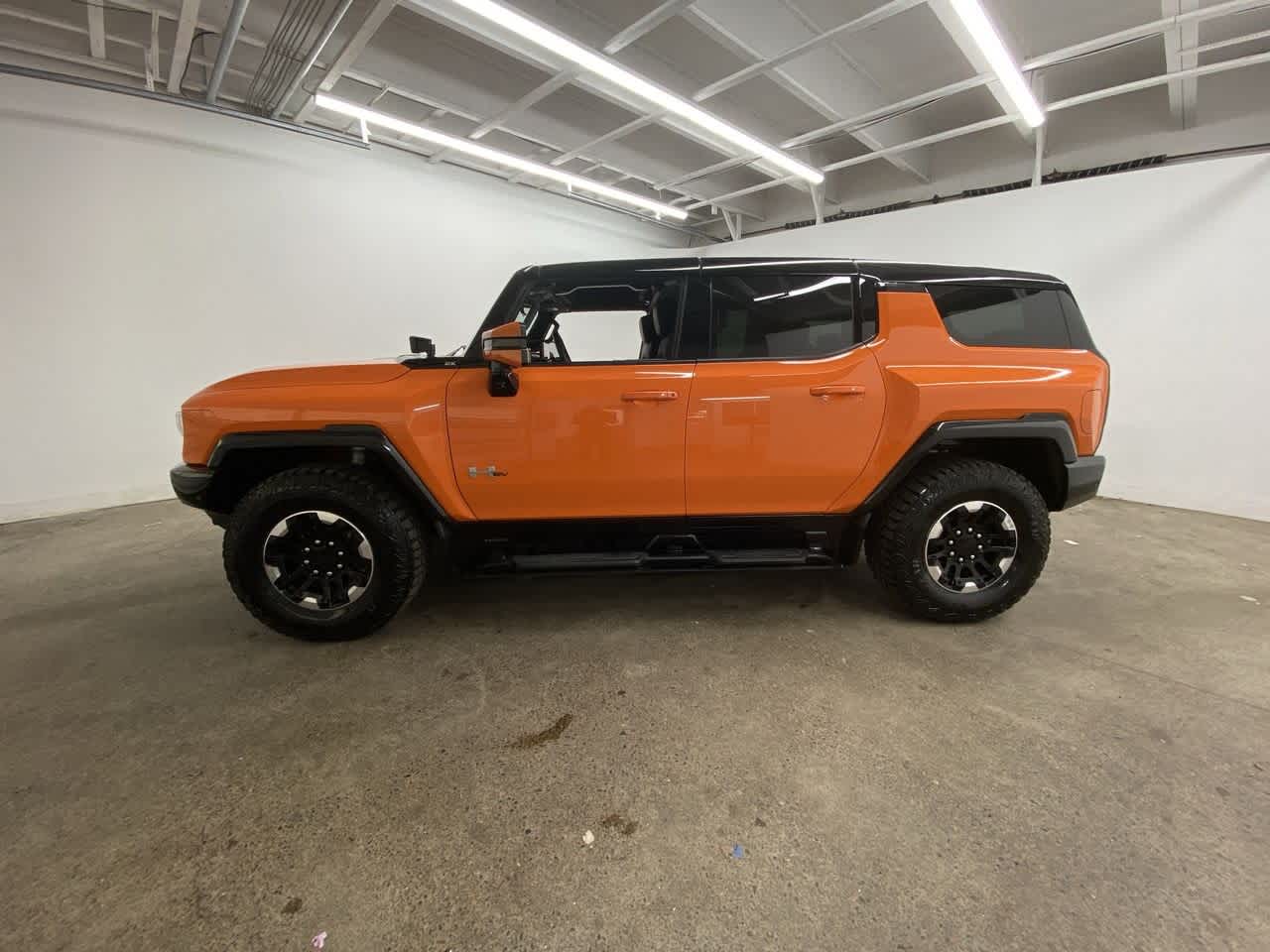 Thumbnail: 2024 GMC Hummer EV - 3