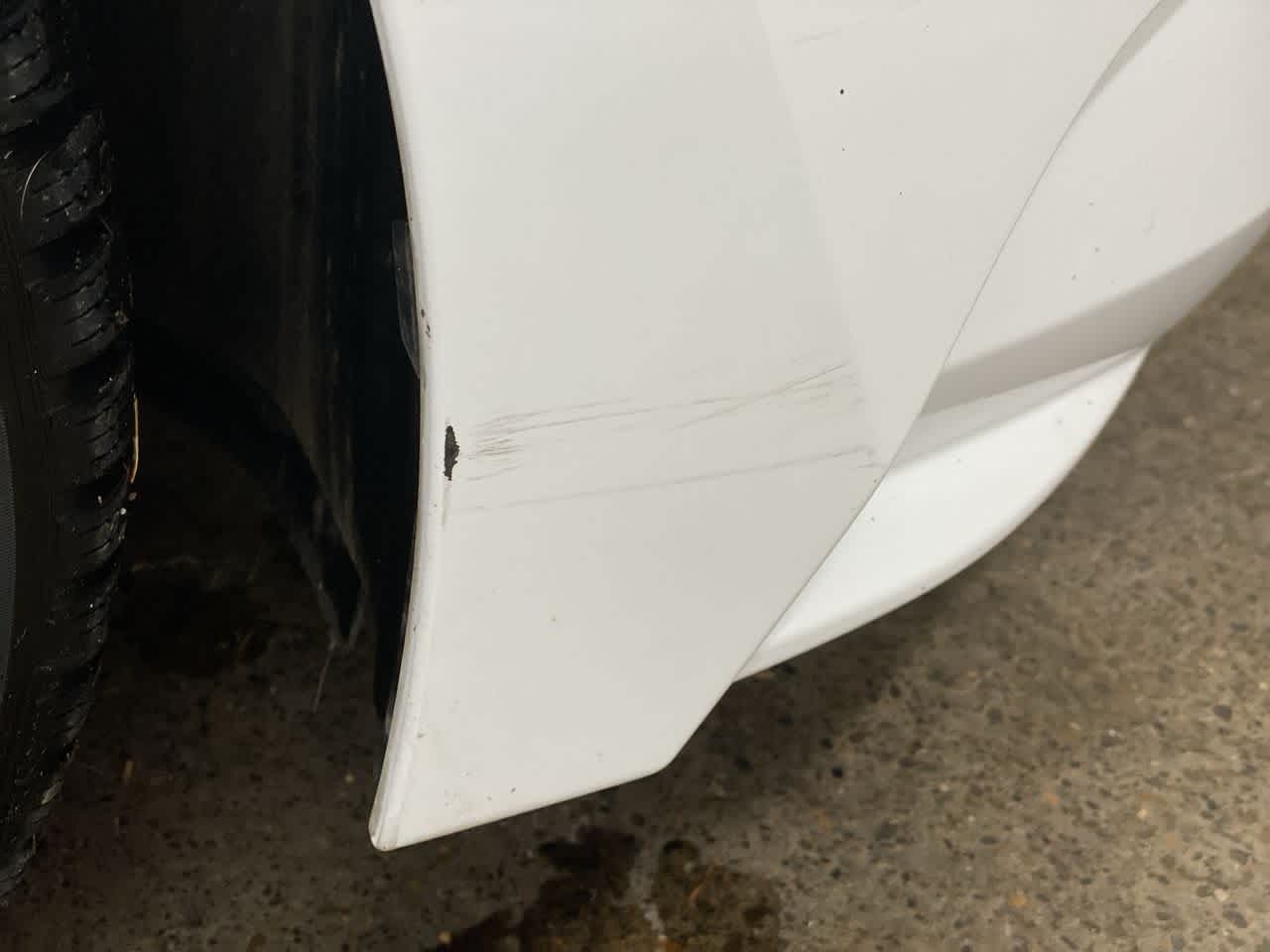 Thumbnail: 2023 Toyota Corolla - 32