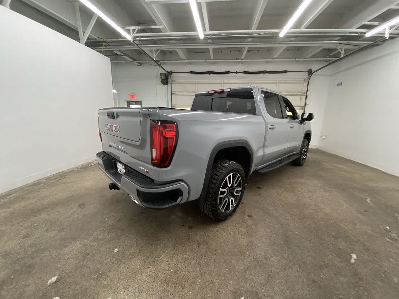 Thumbnail: 2024 GMC Sierra 1500 - 6