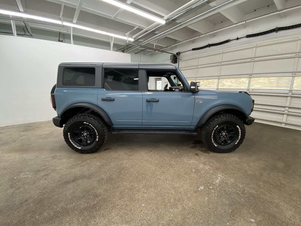 Thumbnail: 2022 Ford Bronco - 7