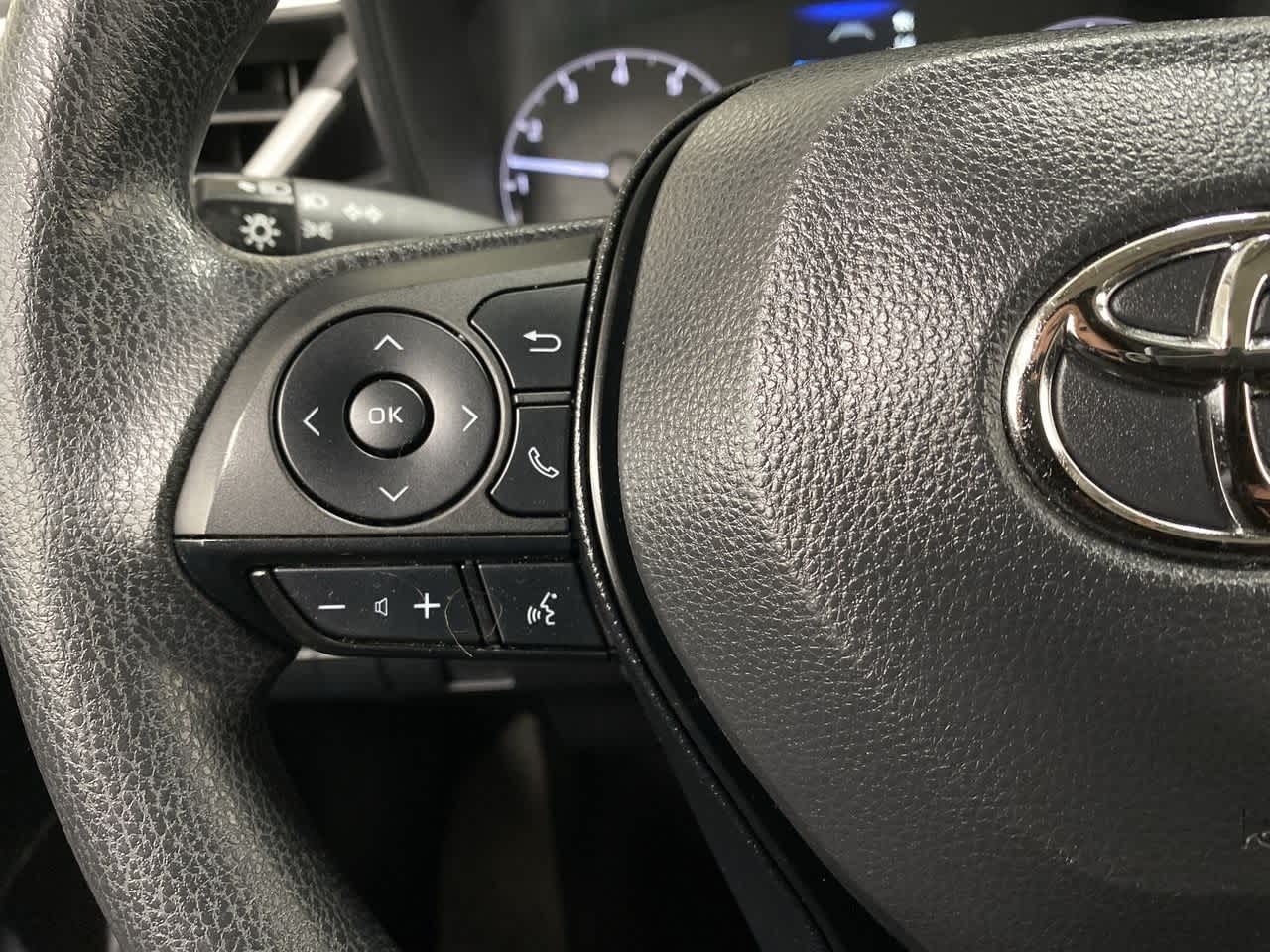 Thumbnail: 2023 Toyota Corolla - 22