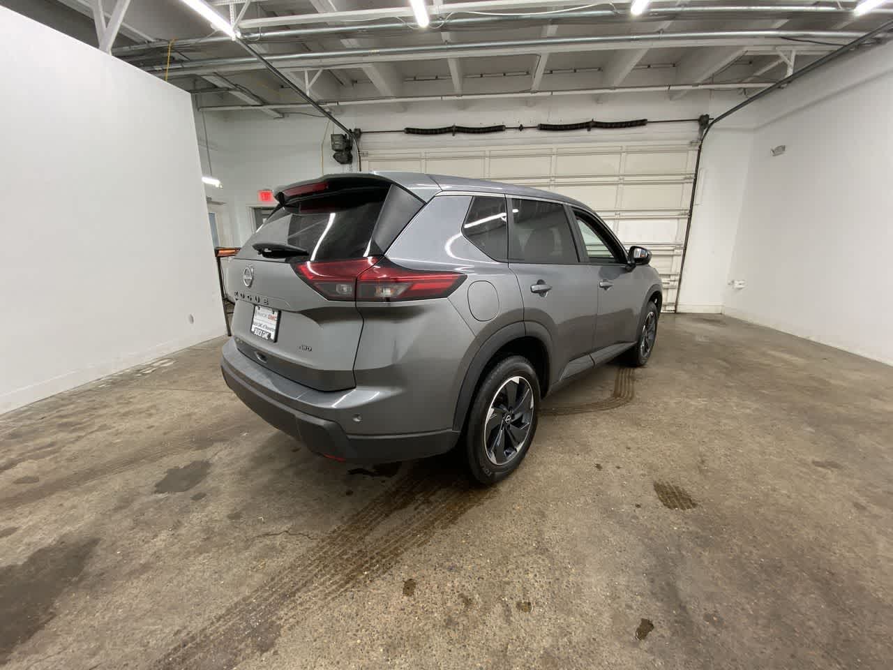 Thumbnail: 2025 Nissan Rogue - 6