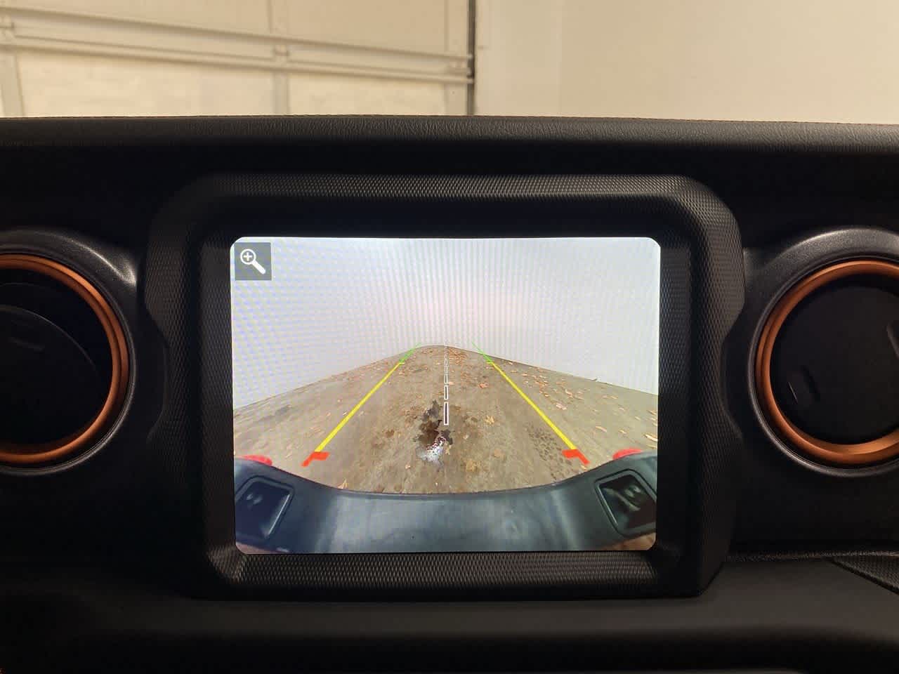 Thumbnail: 2022 Jeep Gladiator - 26