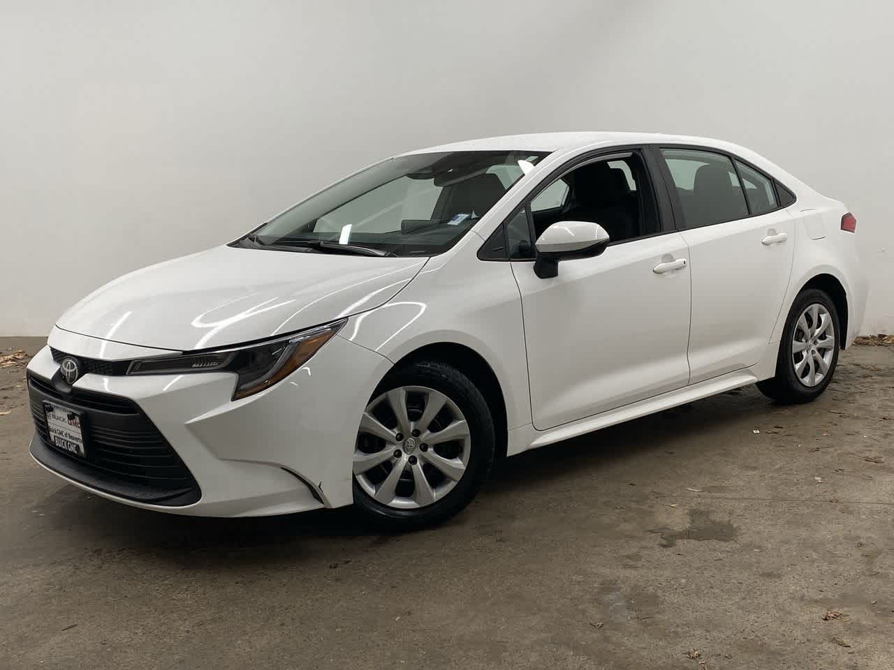 Thumbnail: 2023 Toyota Corolla - 1