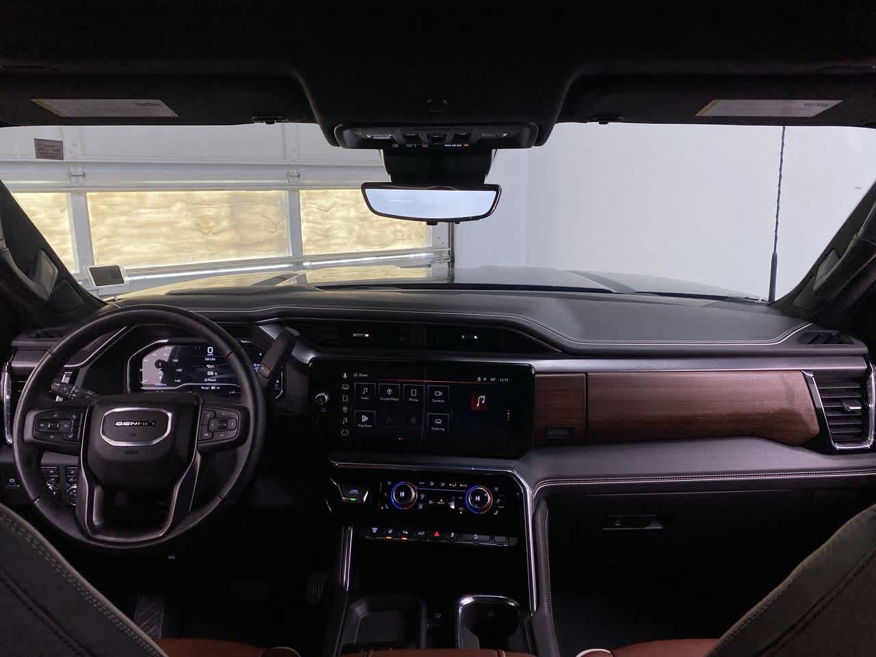 Thumbnail: 2025 GMC Sierra 2500 - 13