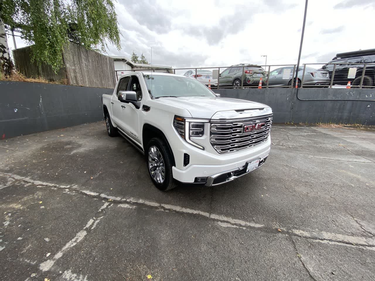 Thumbnail: 2024 GMC Sierra 1500 - 8
