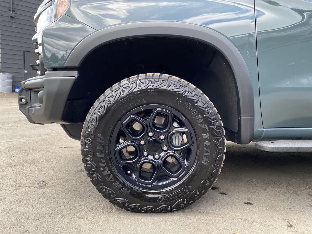 Thumbnail: 2025 Chevrolet Silverado 1500 - 11
