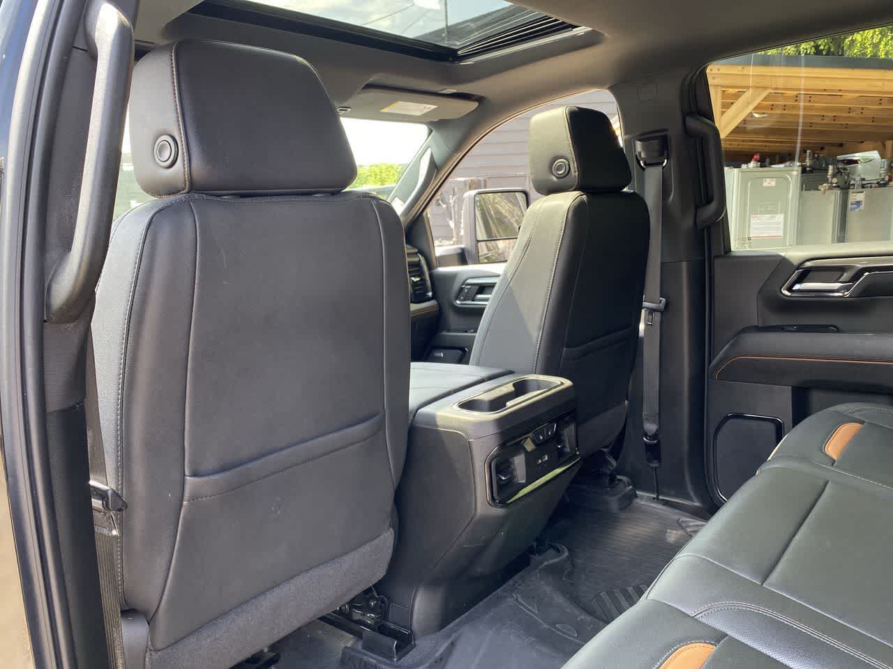 Thumbnail: 2024 GMC Sierra 2500 - 15