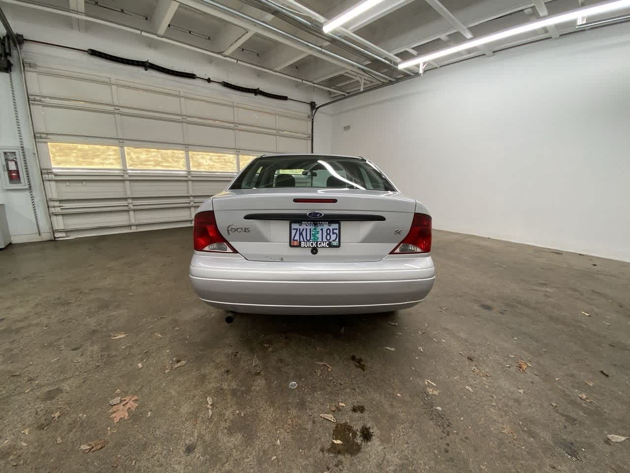 Thumbnail: 2003 Ford Focus - 5