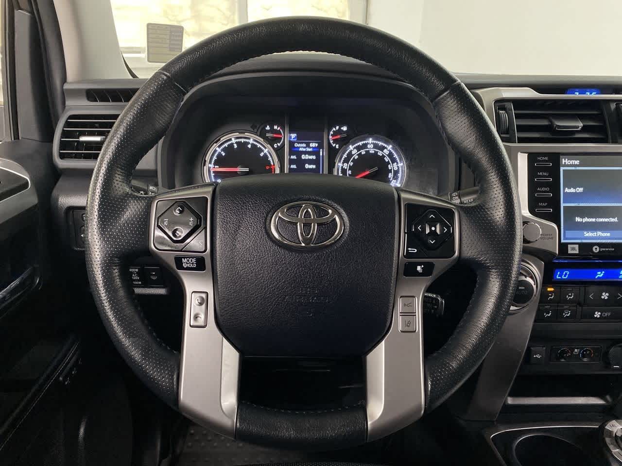 Thumbnail: 2023 Toyota 4Runner - 19