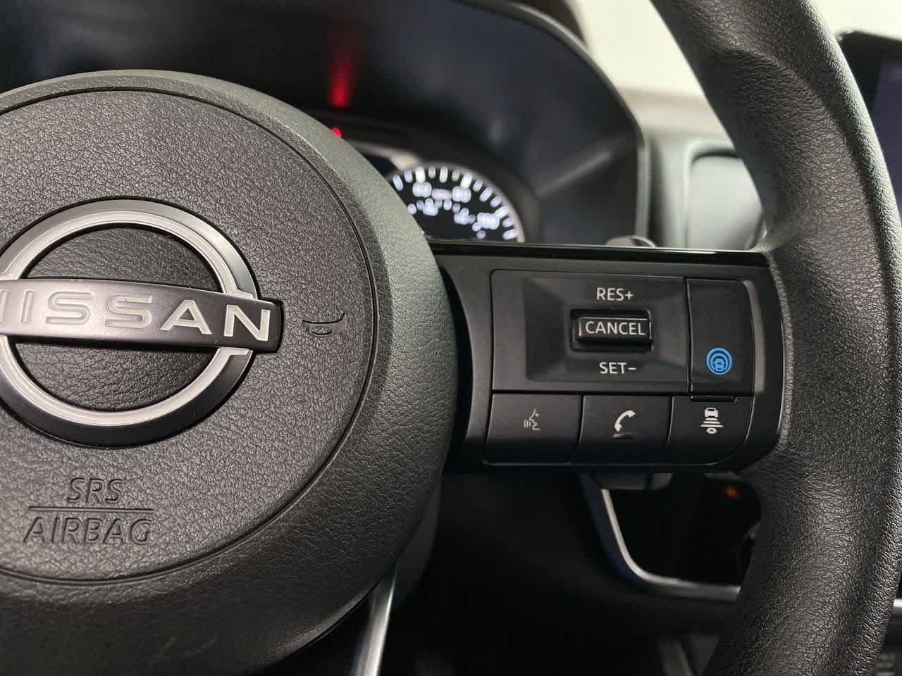 Thumbnail: 2023 Nissan Rogue - 21