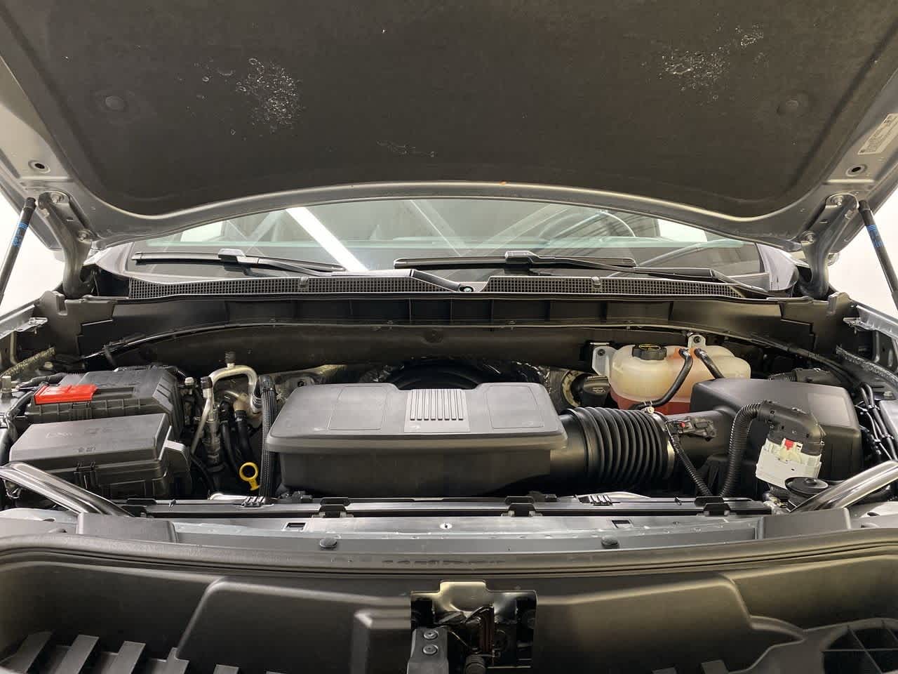 Thumbnail: 2025 Chevrolet Tahoe - 13