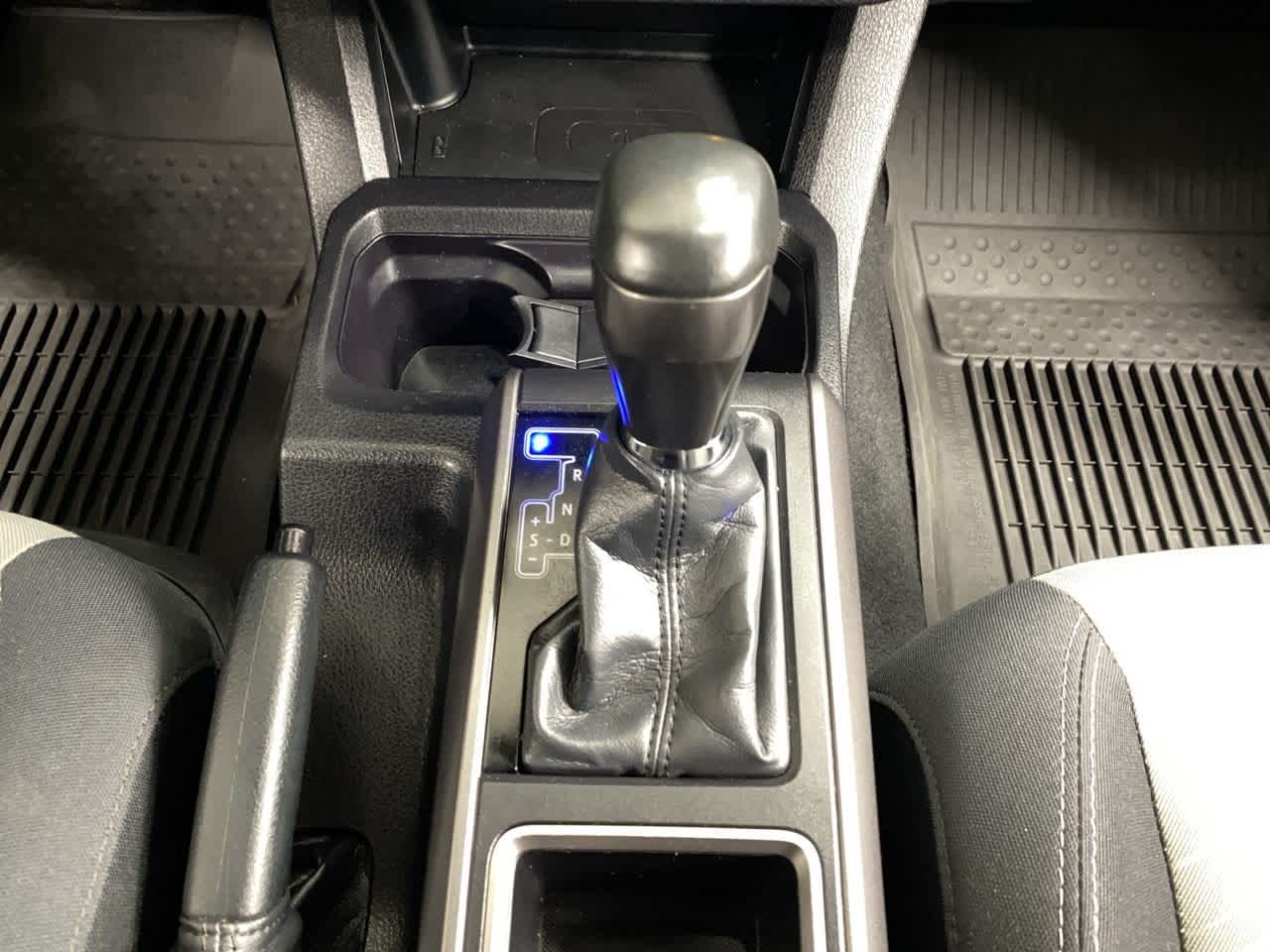 Thumbnail: 2023 Toyota Tacoma - 26