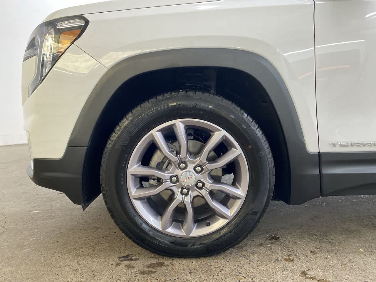 Thumbnail: 2023 GMC Terrain - 11