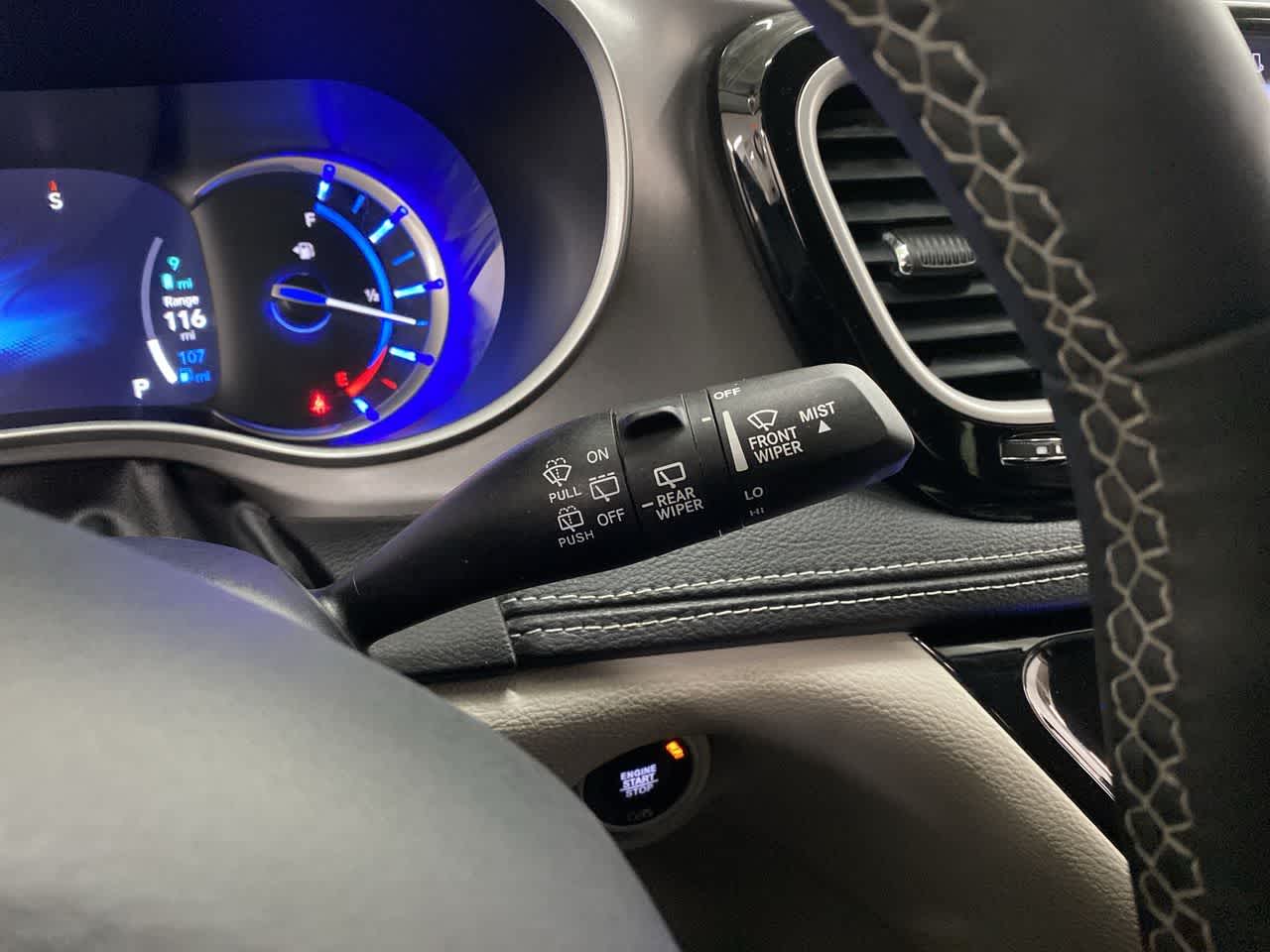 Thumbnail: 2023 Chrysler Pacifica - 23