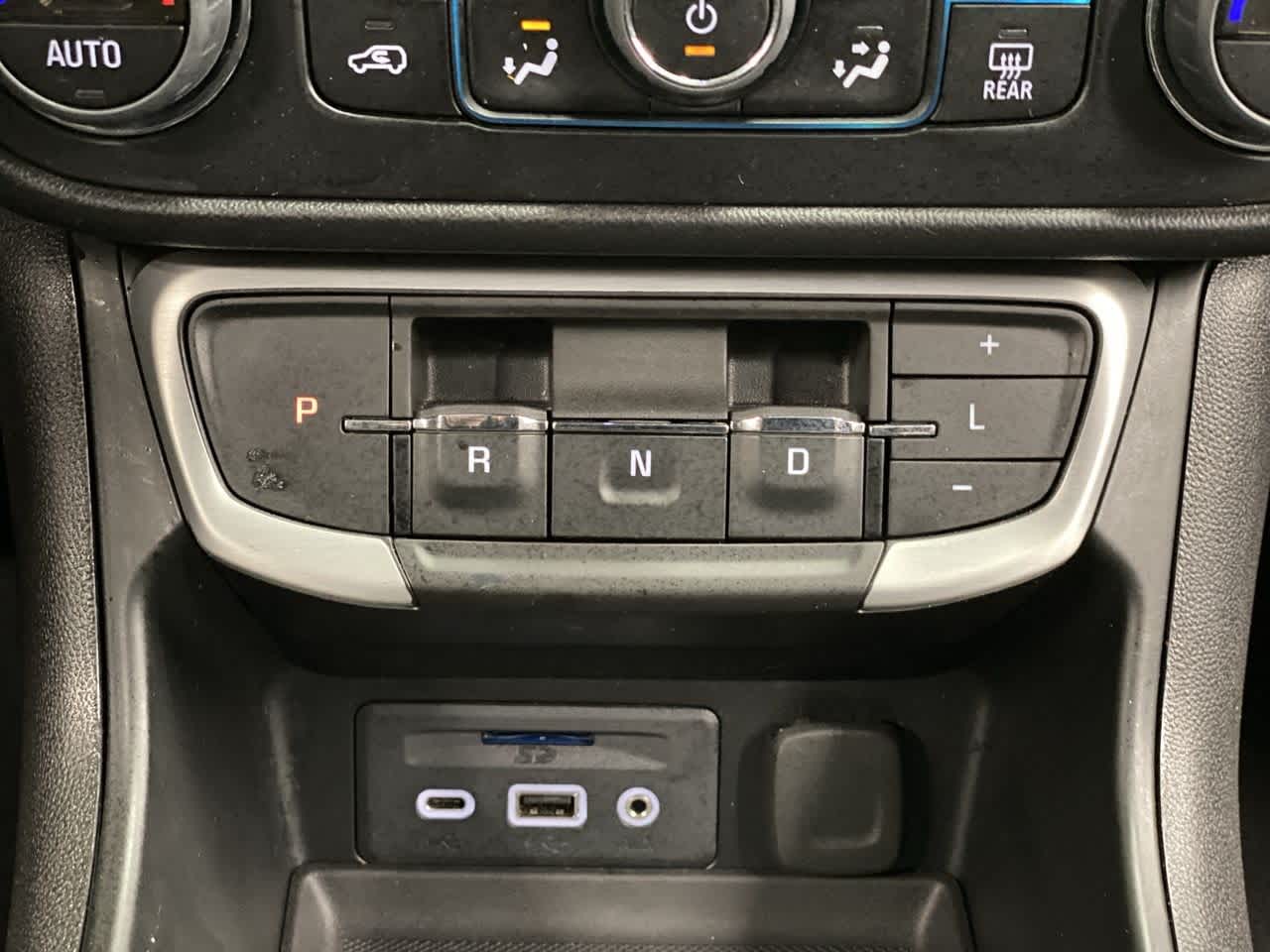 Thumbnail: 2023 GMC Terrain - 27