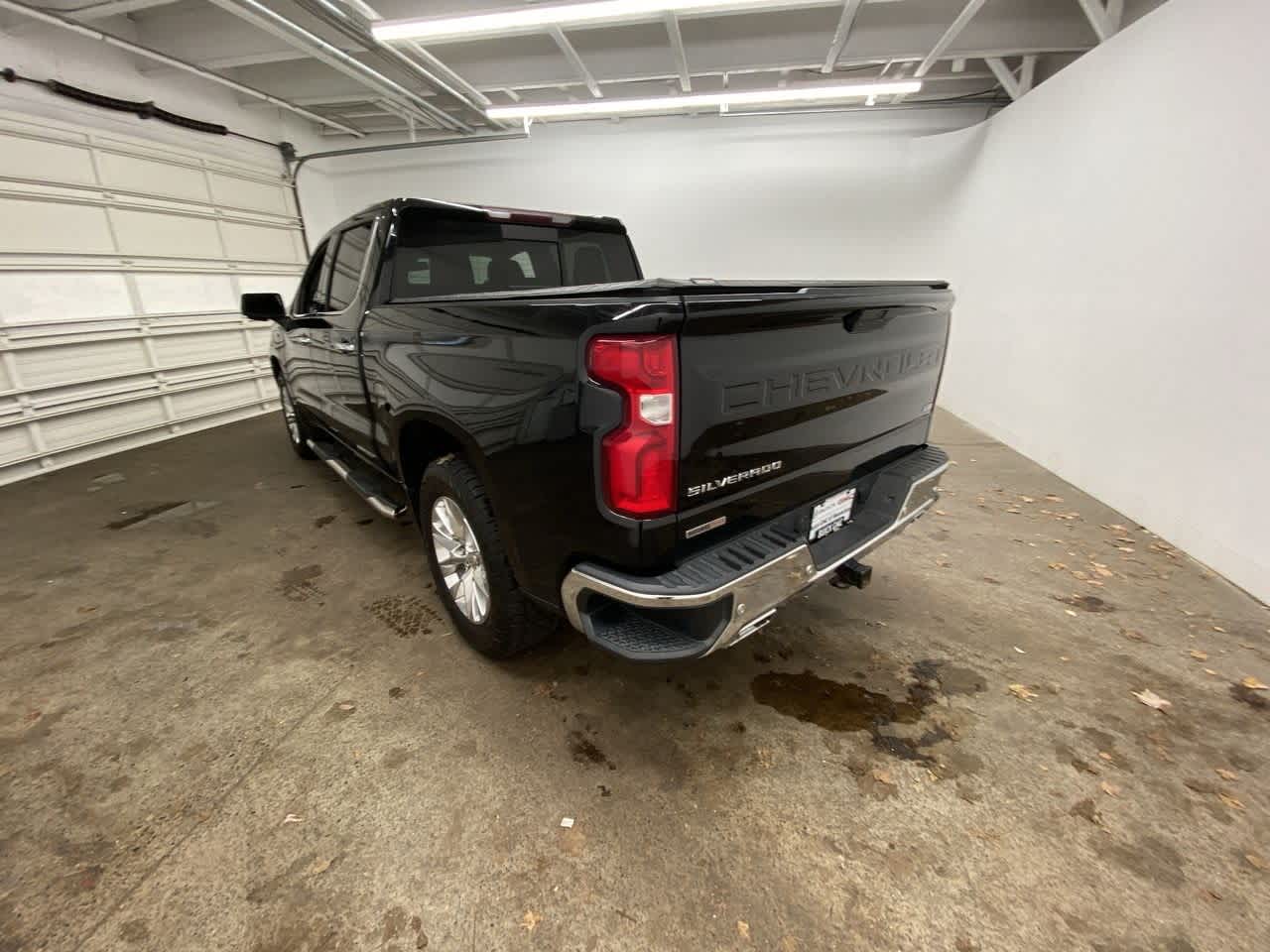 Thumbnail: 2020 Chevrolet Silverado 1500 - 4