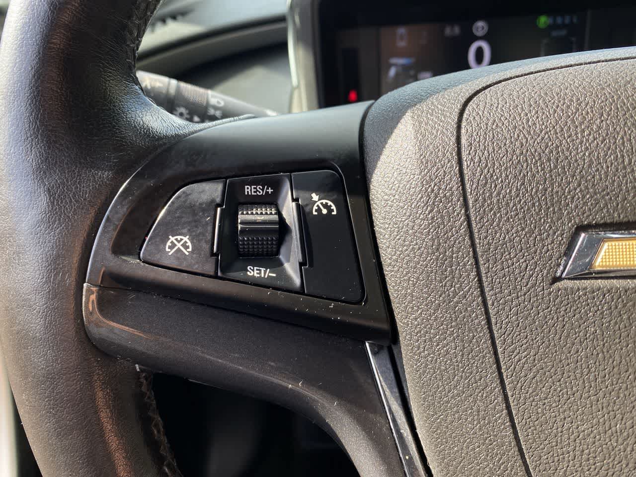 Thumbnail: 2012 Chevrolet Volt - 21