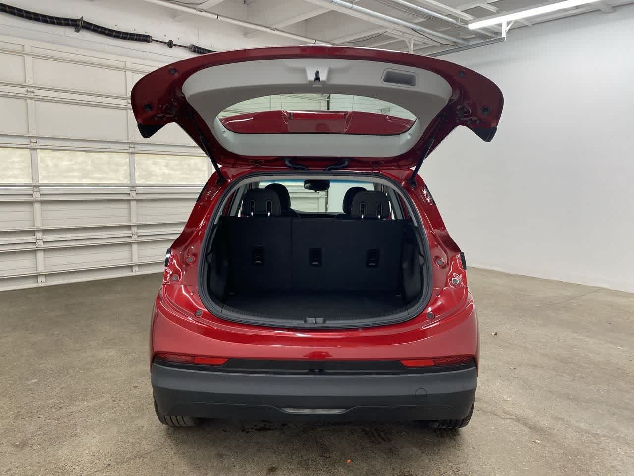 2022 Chevrolet Bolt EV 1LT 29