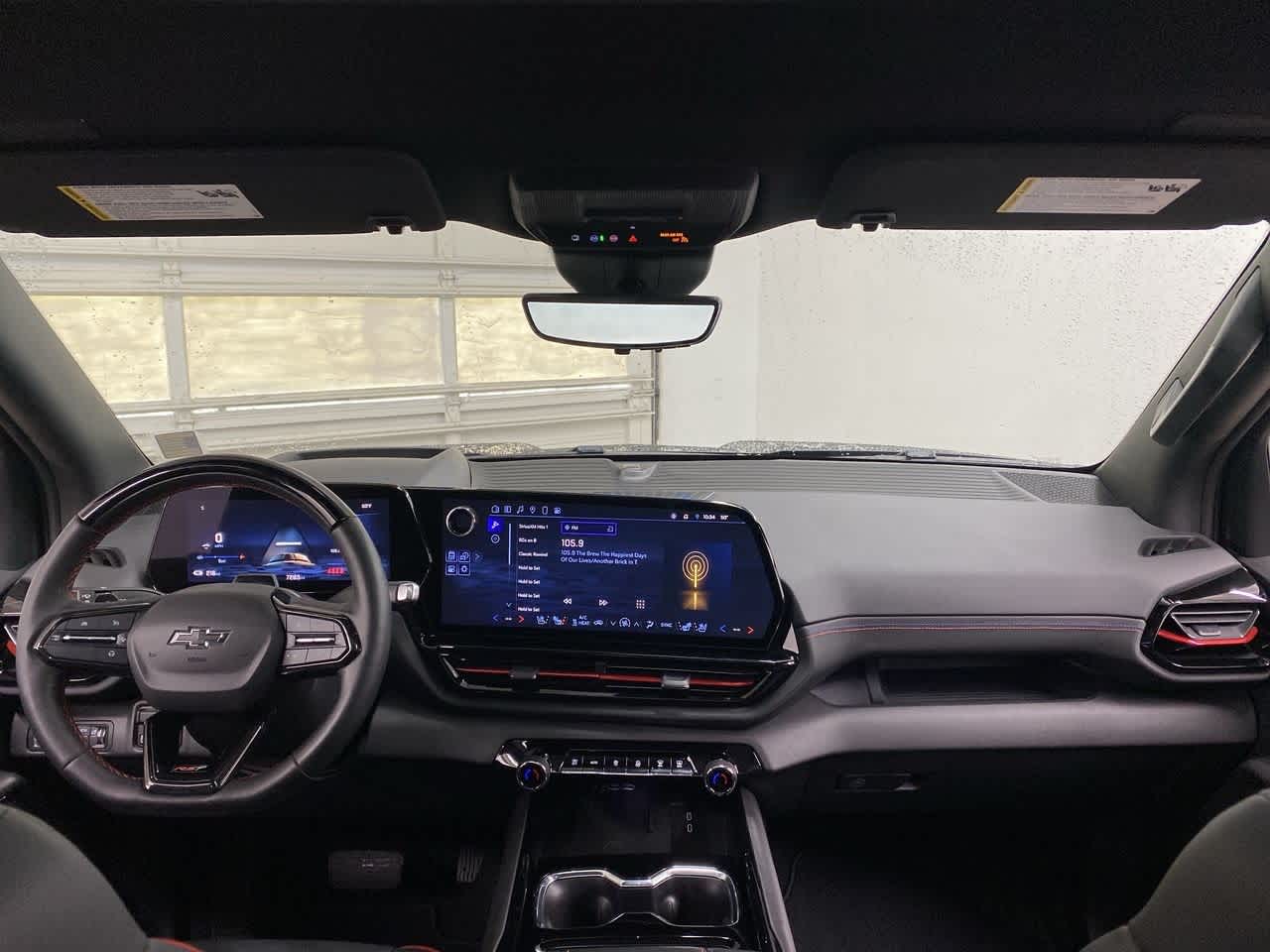 Thumbnail: 2024 Chevrolet Silverado EV - 12