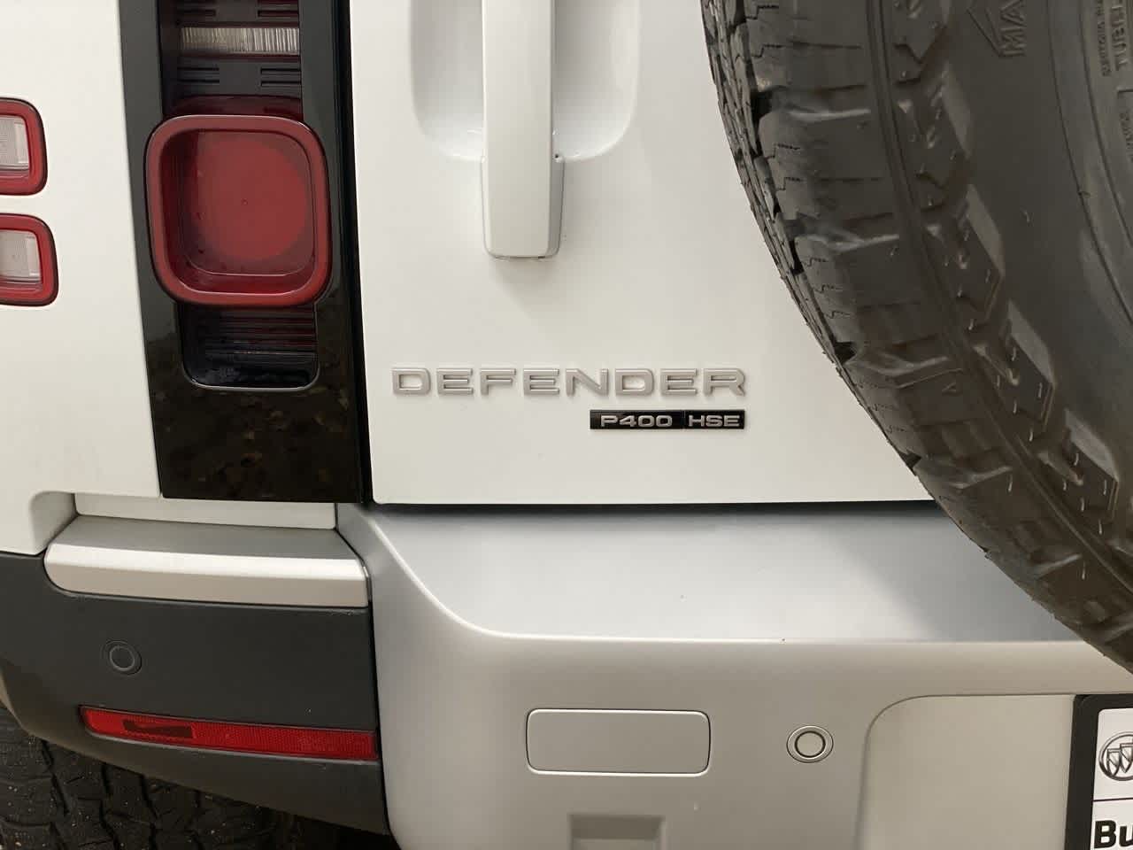 Thumbnail: 2020 Land Rover Defender - 10