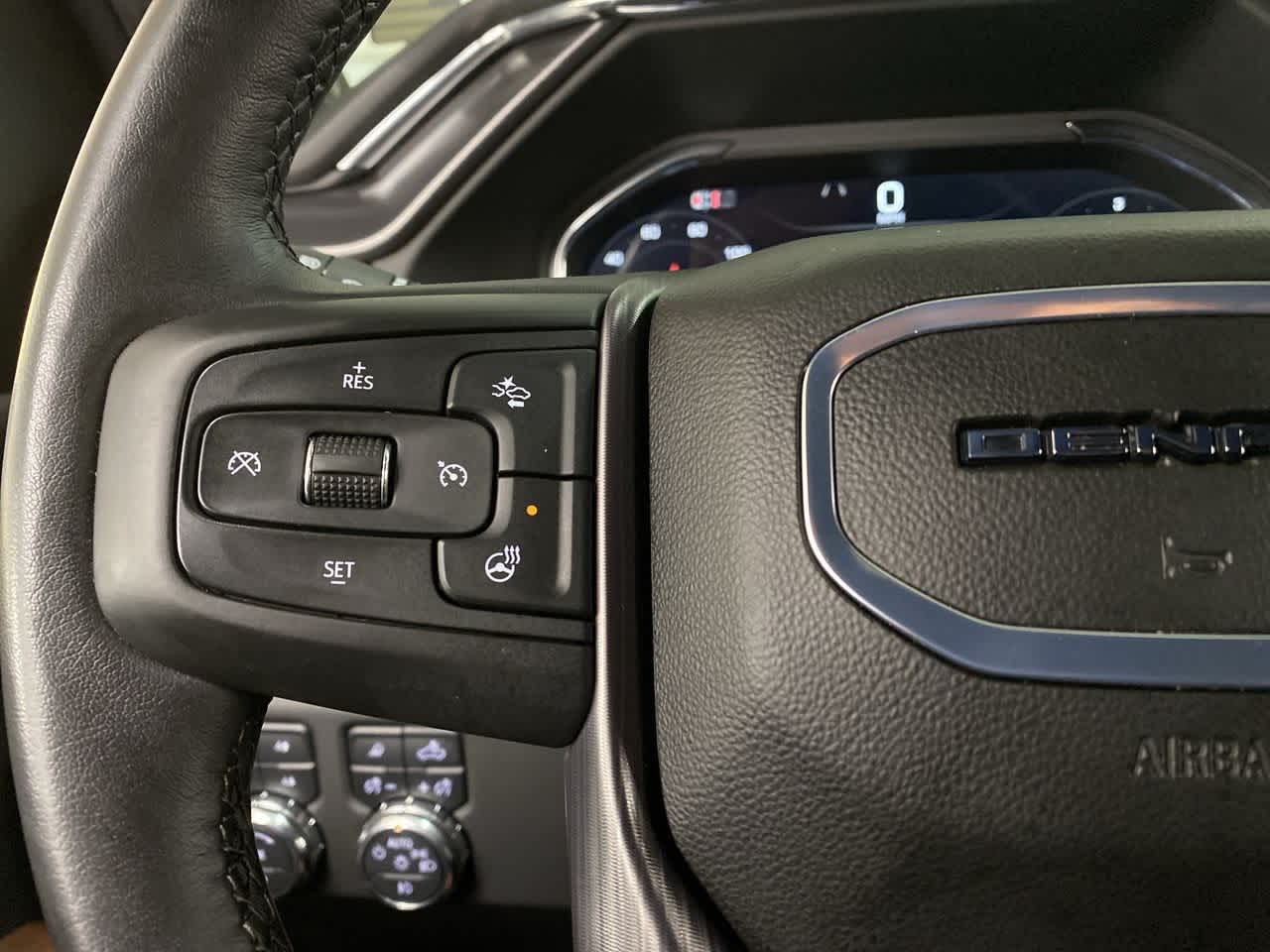 Thumbnail: 2025 GMC Sierra 2500 - 21