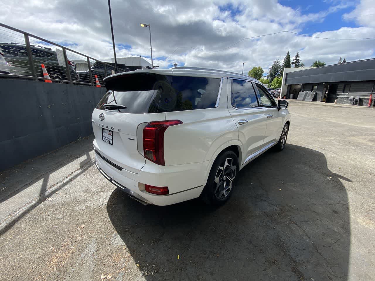 Thumbnail: 2022 Hyundai Palisade - 6