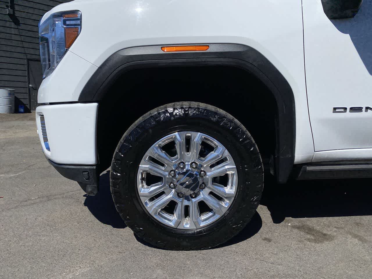 Thumbnail: 2022 GMC Sierra 3500 - 11