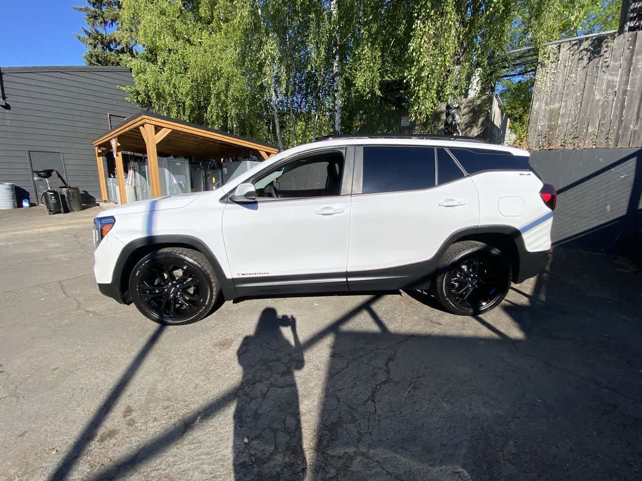 Thumbnail: 2022 GMC Terrain - 3
