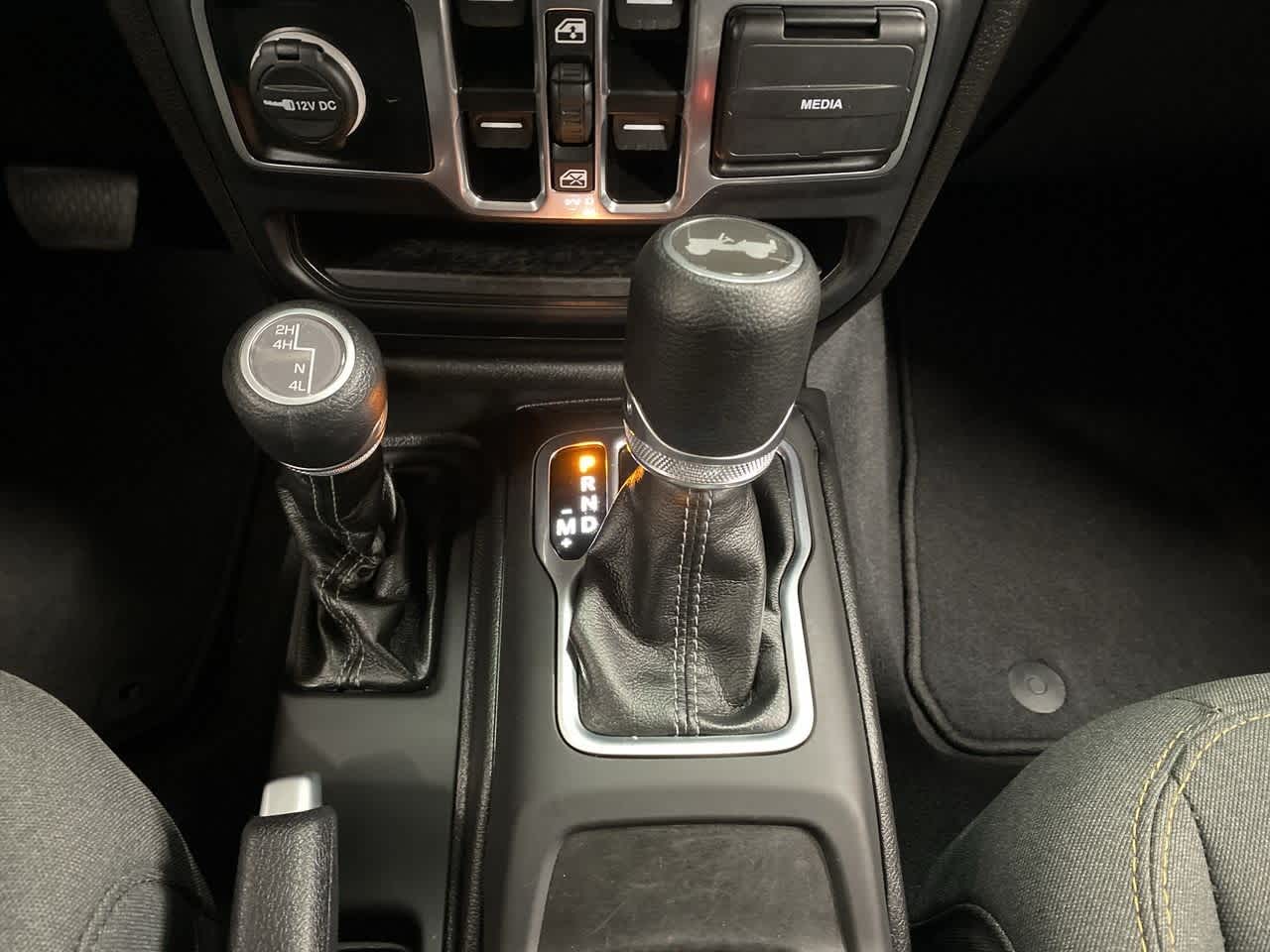 Thumbnail: 2025 Jeep Wrangler - 25