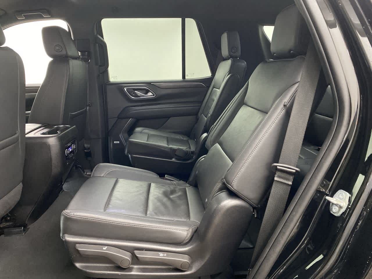 Thumbnail: 2022 Chevrolet Tahoe - 16