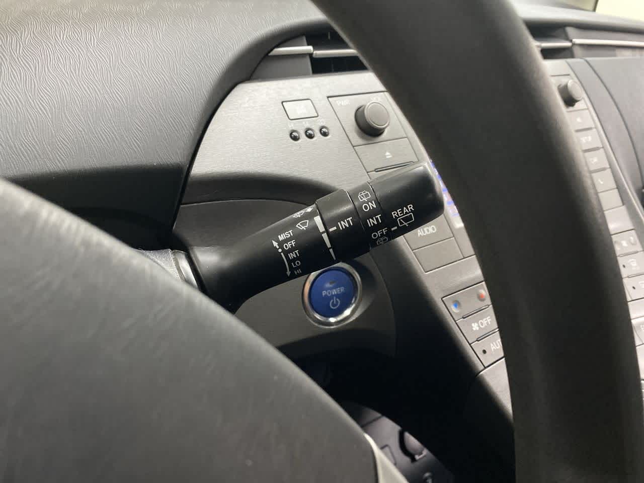 Thumbnail: 2013 Toyota Prius - 23