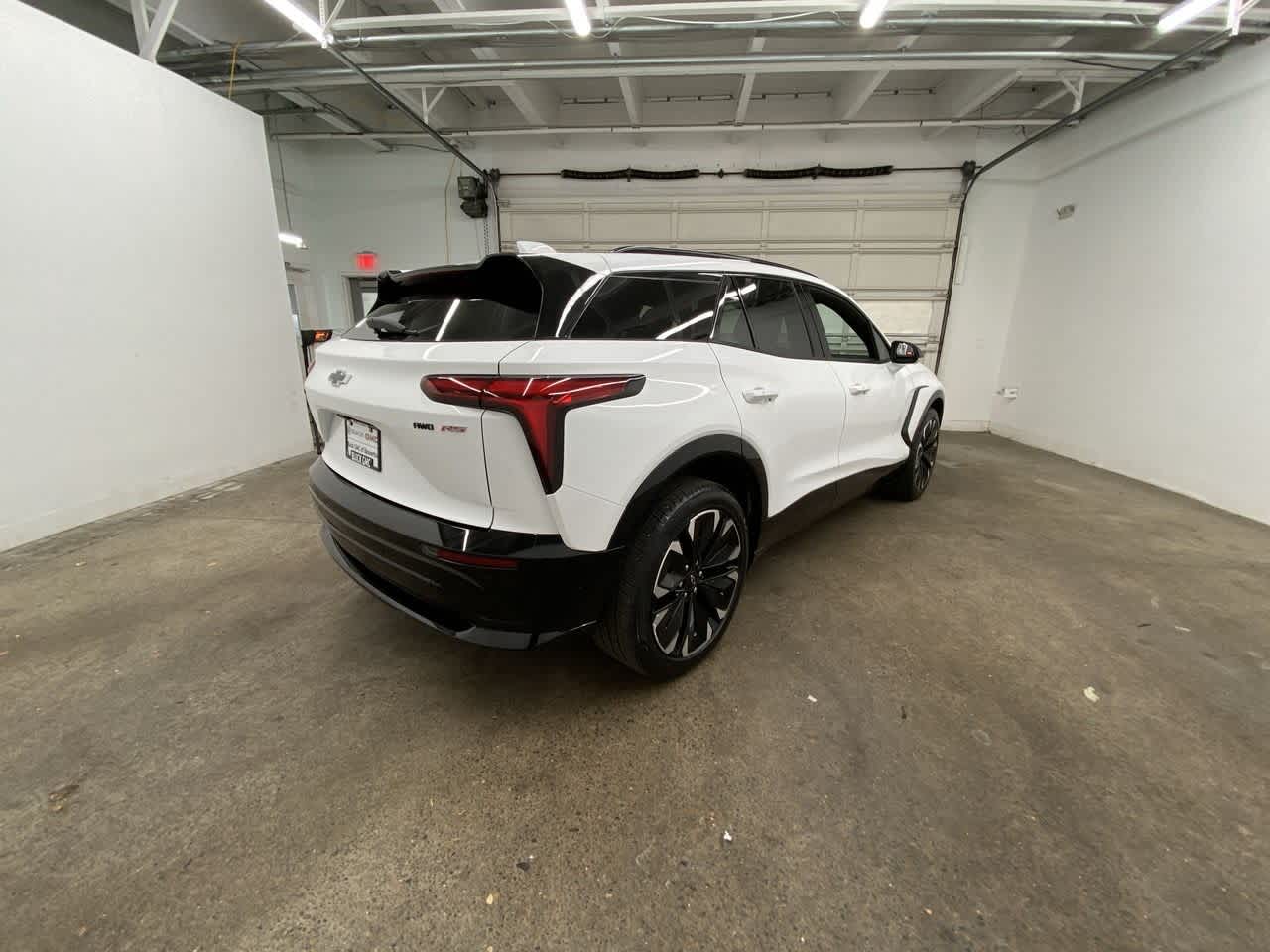 Thumbnail: 2024 Chevrolet Blazer EV - 6