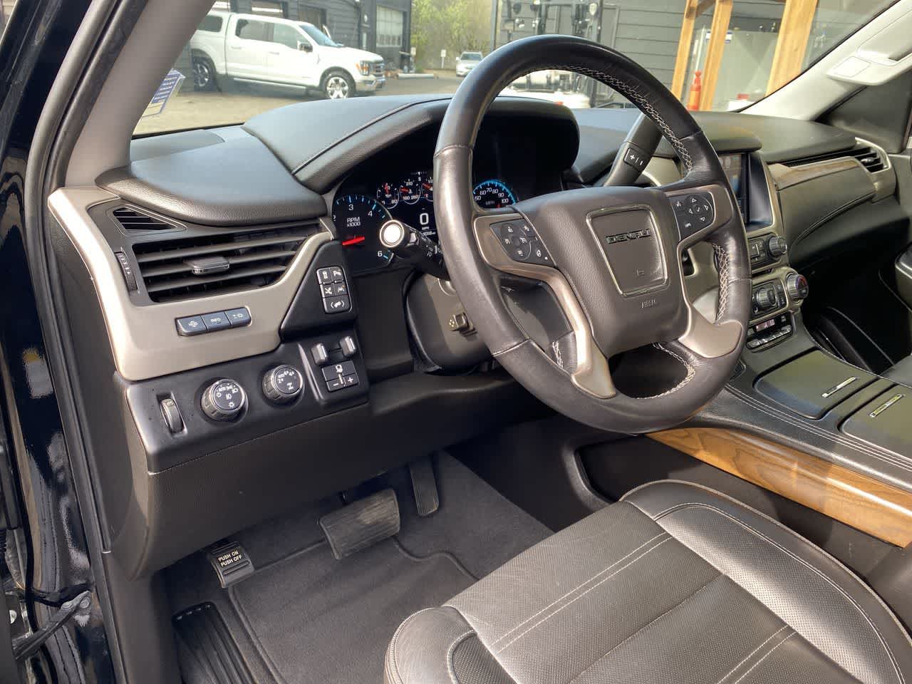 Thumbnail: 2019 GMC Yukon XL - 2