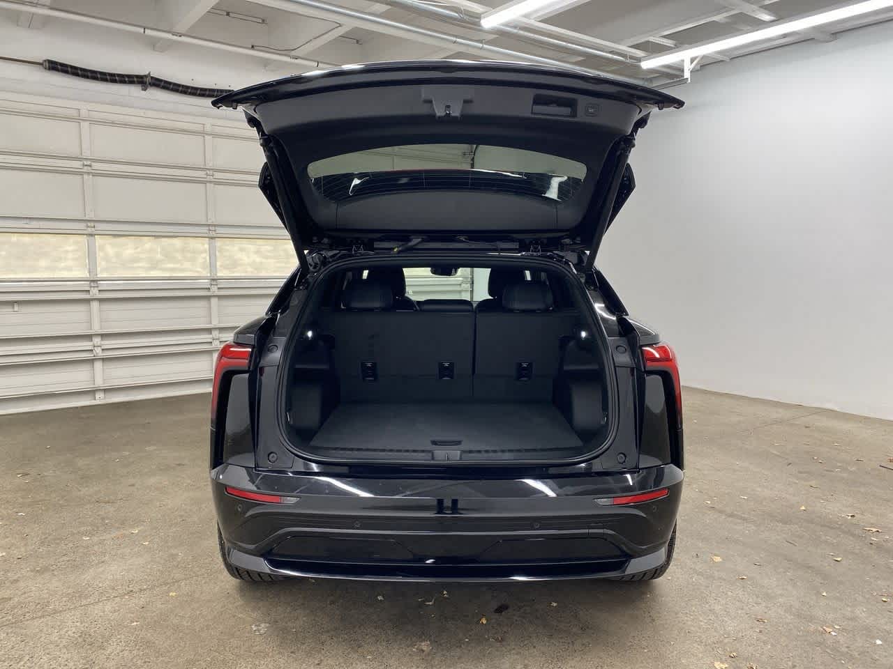 Thumbnail: 2024 Chevrolet Blazer EV - 29