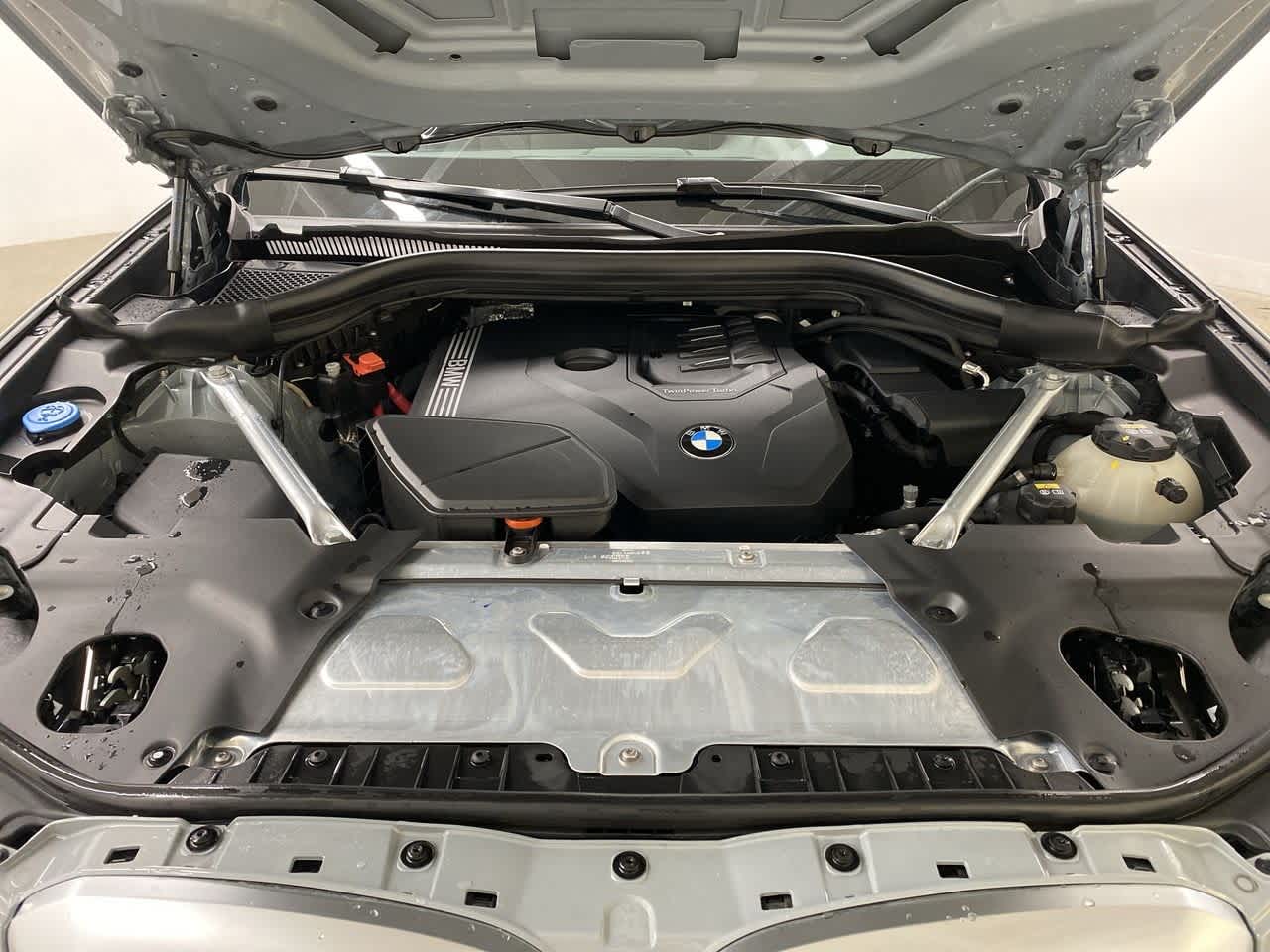 Thumbnail: 2022 BMW X4 - 13