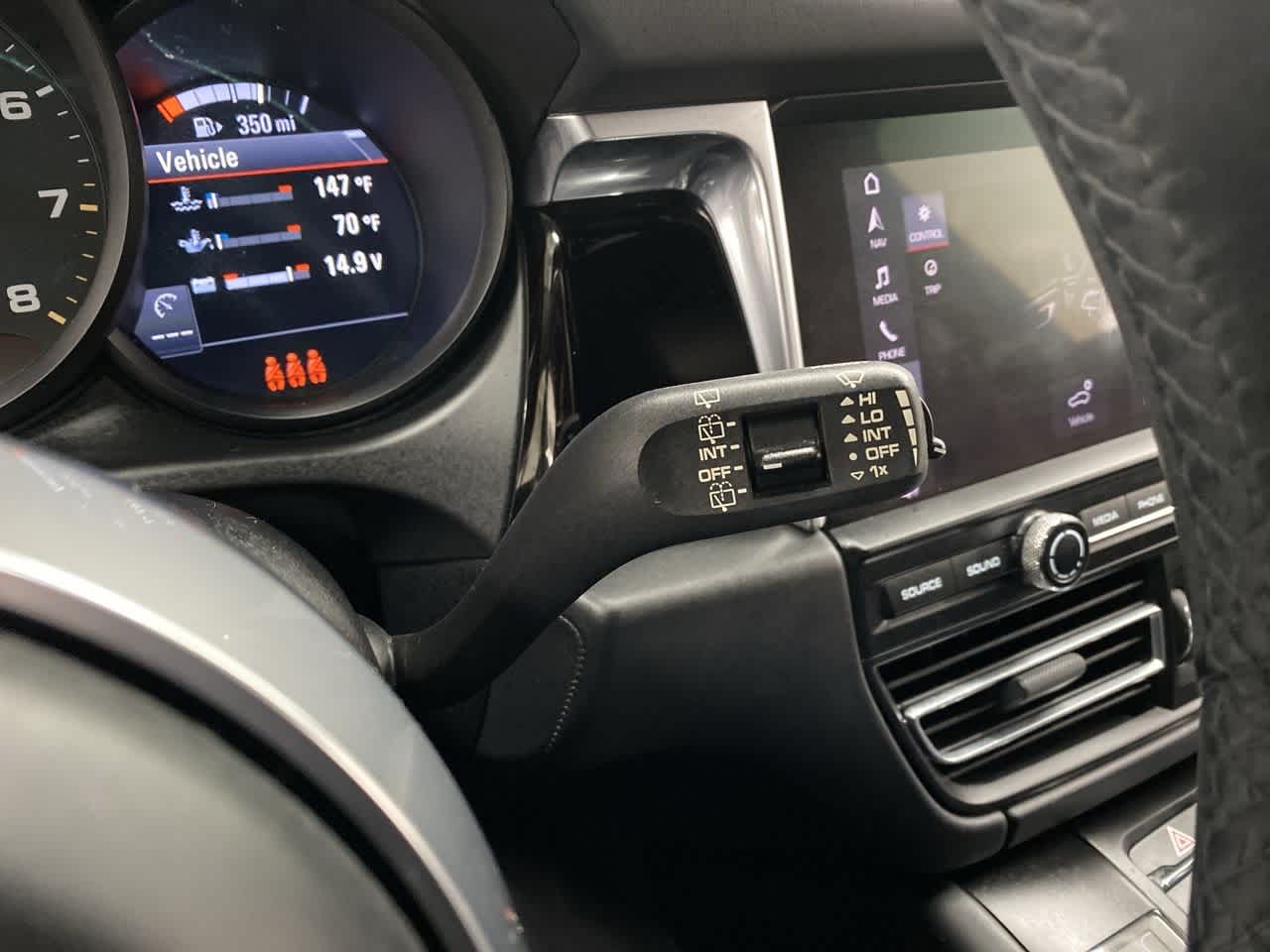 Thumbnail: 2021 Porsche Macan - 22