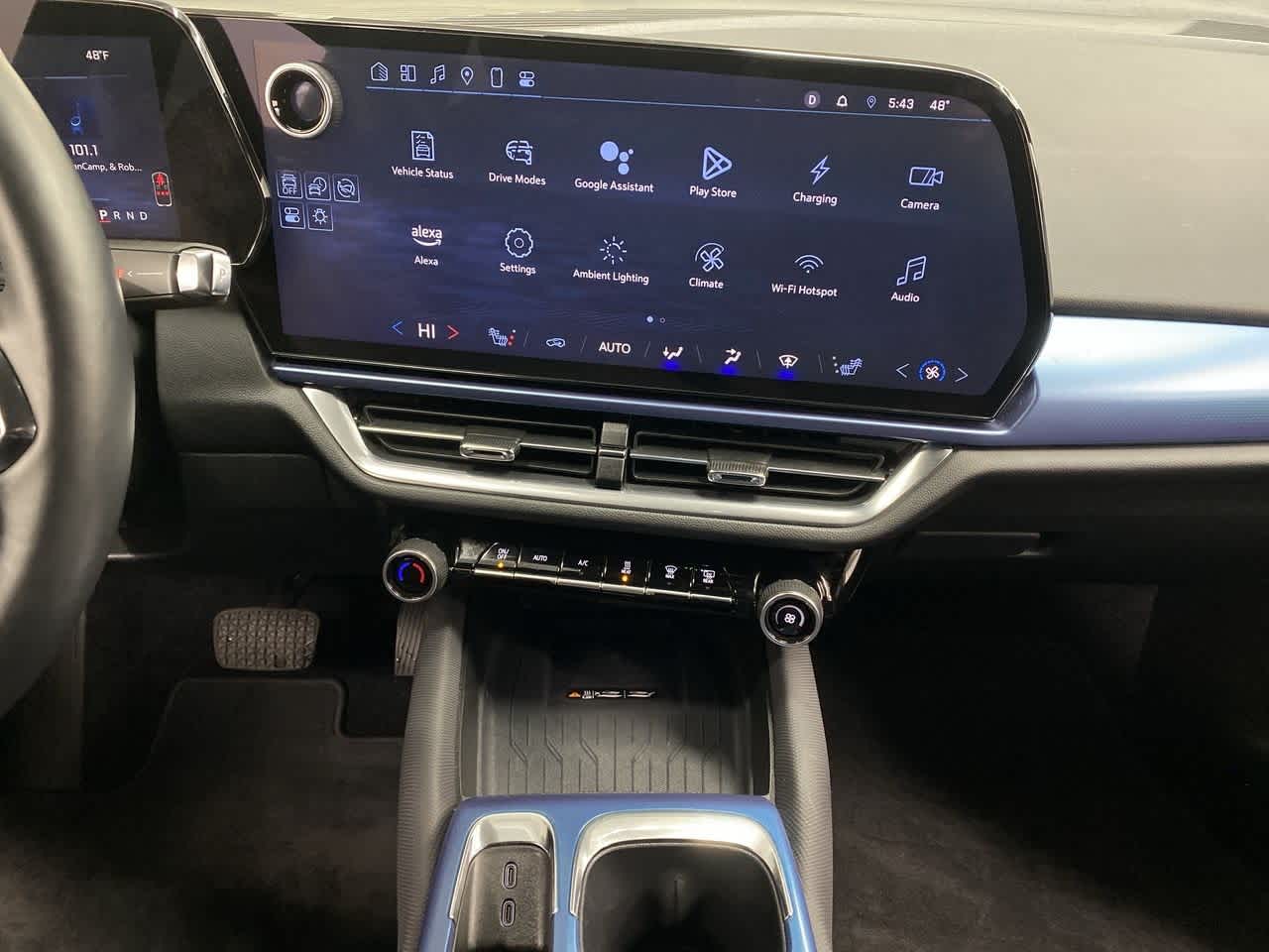 Thumbnail: 2025 Chevrolet Equinox - 23