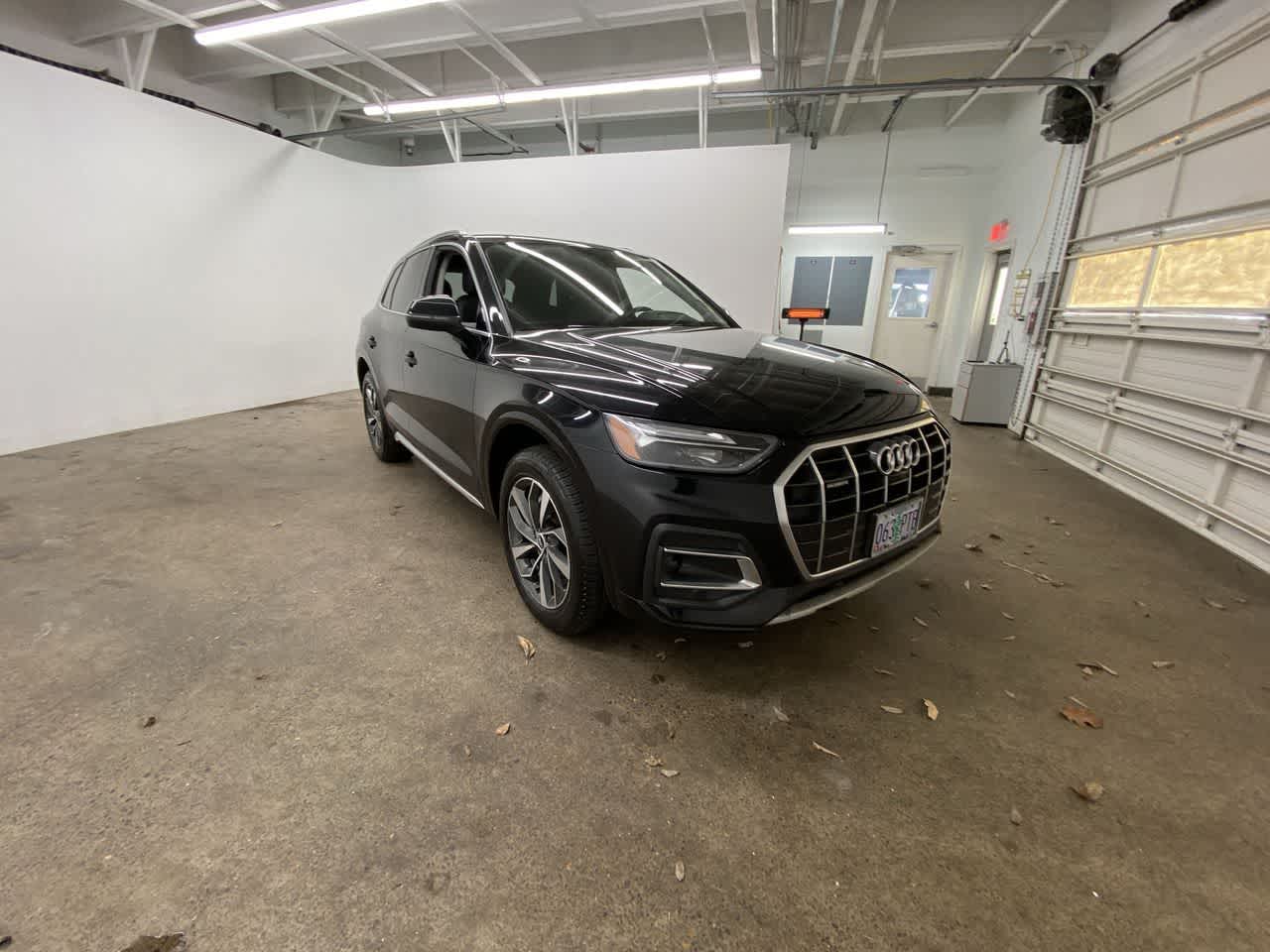 Thumbnail: 2021 Audi Q5 - 8