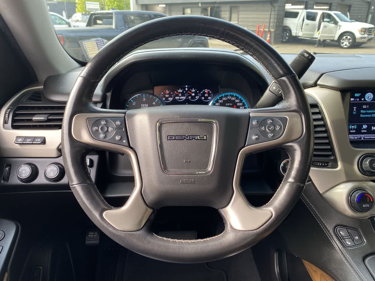 Thumbnail: 2019 GMC Yukon XL - 19