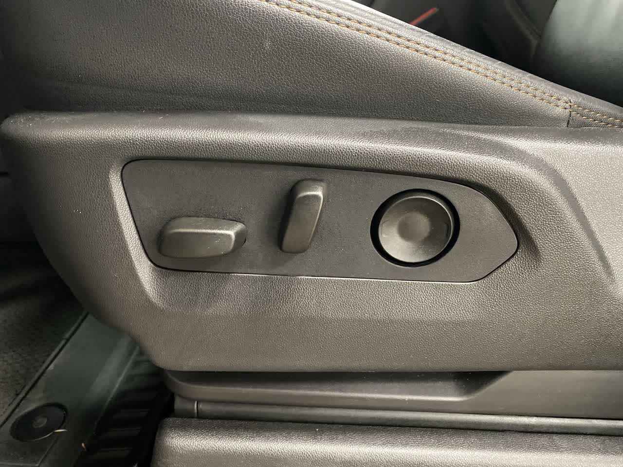 Thumbnail: 2025 GMC Sierra 1500 - 14